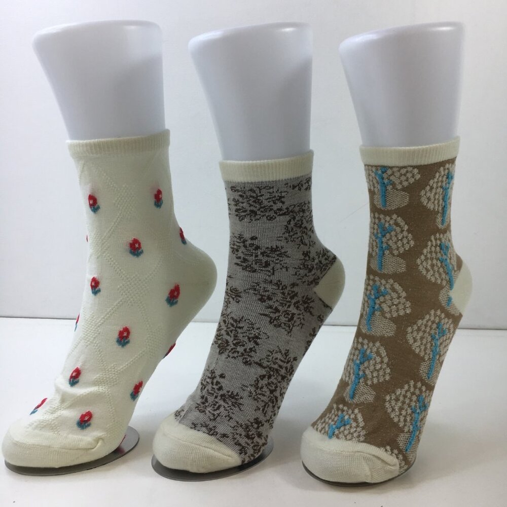 Womens Floral Crew Socks 3 Pack Ribbed Cuffs Cable Knit Beige Gray Ivory